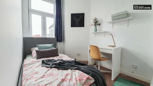 Prywatny pokój Weimarische Str., obraz 1 10