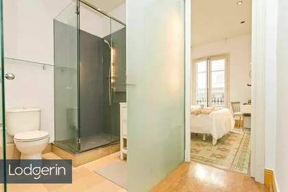 Alquiler de habitación en piso compartido en Barcelona