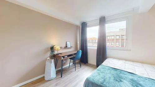 Prywatny pokój 25 Rue Philippe Lebon, 63000 Clermont-Ferrand, France, obraz 10 25