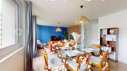Quarto privado em 25 Rue Philippe Lebon, 63000 Clermont-Ferrand, France, imagem 21 de 24