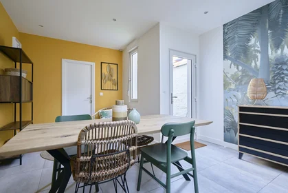 Prywatny pokój 59 rue Philippe de Comines, obraz 5 25