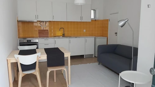 Alojamiento de 2 dormitorios en Leiria