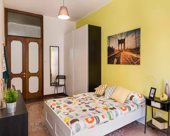 Private room at Viale Giovanni Vicini, image 4 of 11