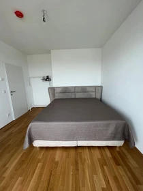 Quarto para alugar com cama de casal em Wien