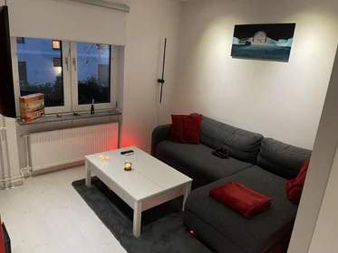 Habitación privada muy luminosa en Malmö