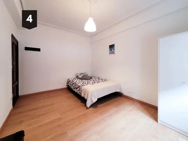 Zimmer mit Doppelbett zu vermieten Bilbao