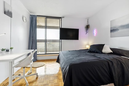 Alquiler de habitación en piso compartido en Montreal