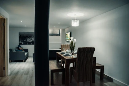 Luminoso e moderno appartamento a Bradford