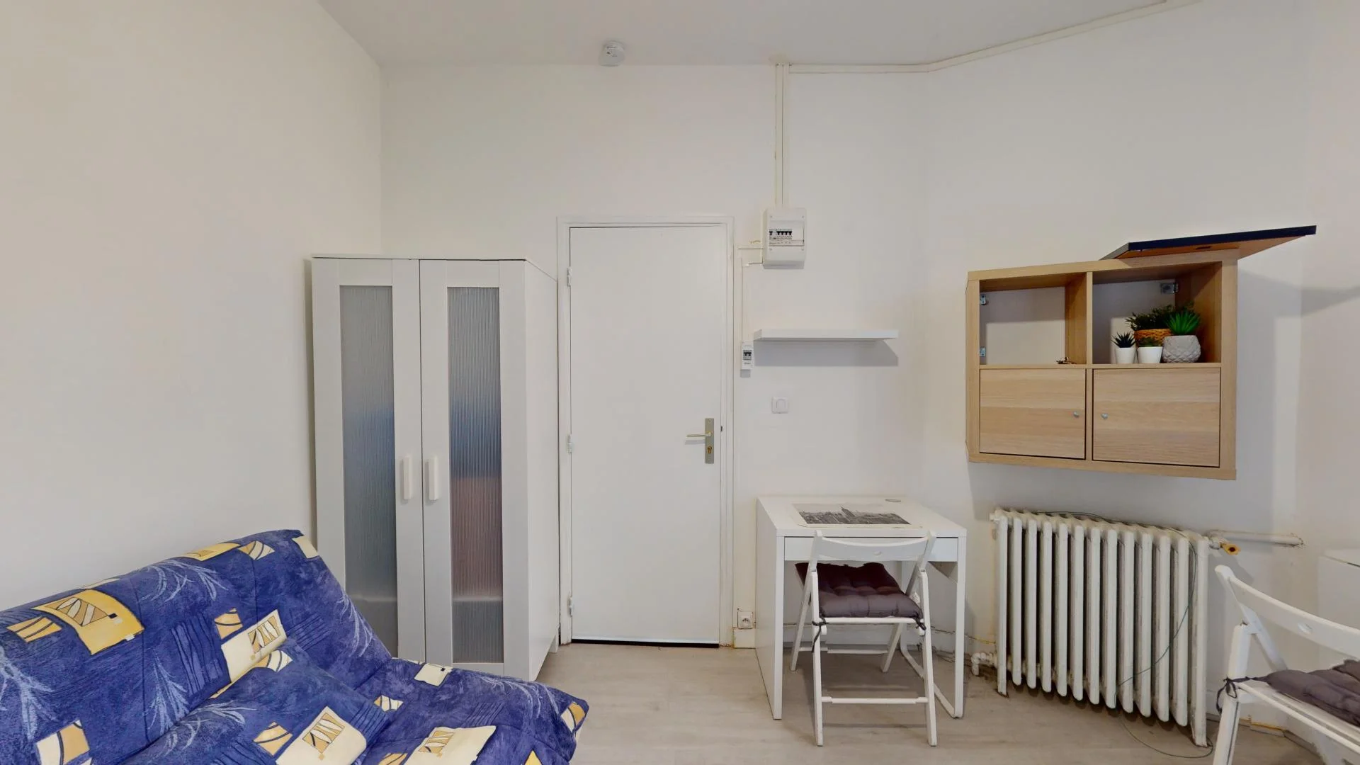 Camera per studenti economica vicino al campus a 