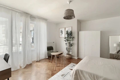 Quarto para alugar num apartamento partilhado em Saint-denis