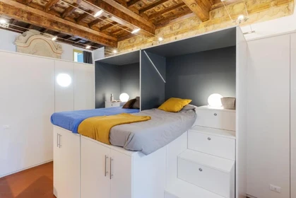 Alojamiento de 2 dormitorios en Ferrara