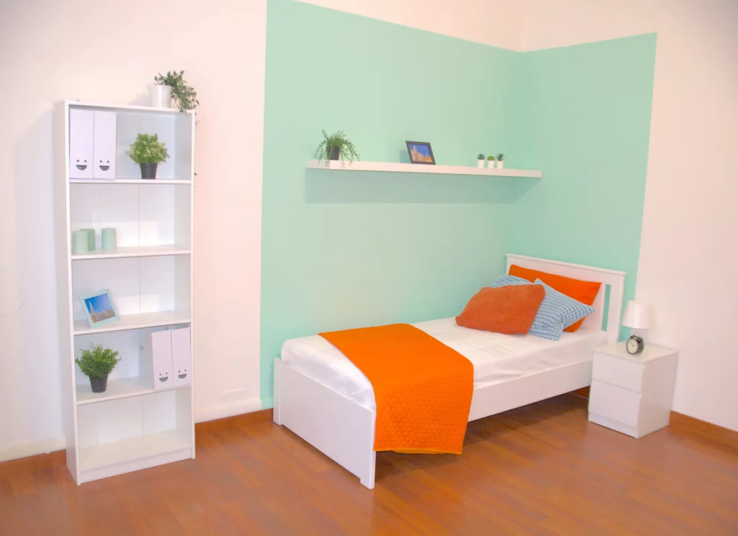 Studentenfreundliches Zimmer in mit modernen Annehmlichkeiten