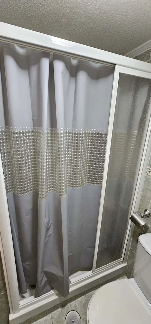 Quarto amigo do estudante em  com comodidades modernas