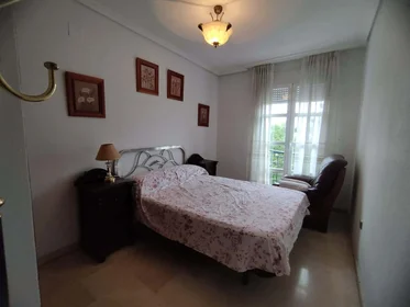Quarto privado em Av. de América, 51, Poniente Sur, 14005 Córdoba, España, imagem 1 de 7