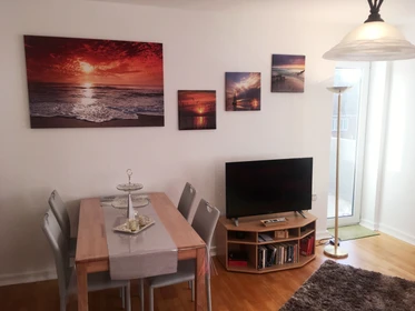 Renting rooms by the month in Kiel