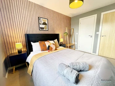 Appartamento con 3 camere da letto a Salford
