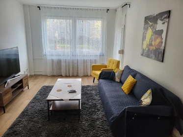 Room for rent with double bed dusseldorf