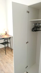 Room for rent with double bed Magdeburg