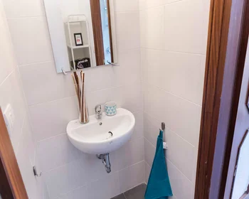 Habitación privada en Viale Giovanni Vicini, imagen 30 de 30