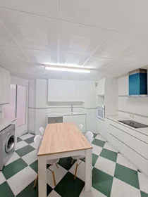 Quarto privado em C. Cruz, 15, 02001 Albacete, España, imagem 3 de 8