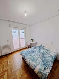 Quarto privado em C. Cruz, 15, 02001 Albacete, España, imagem 8 de 8