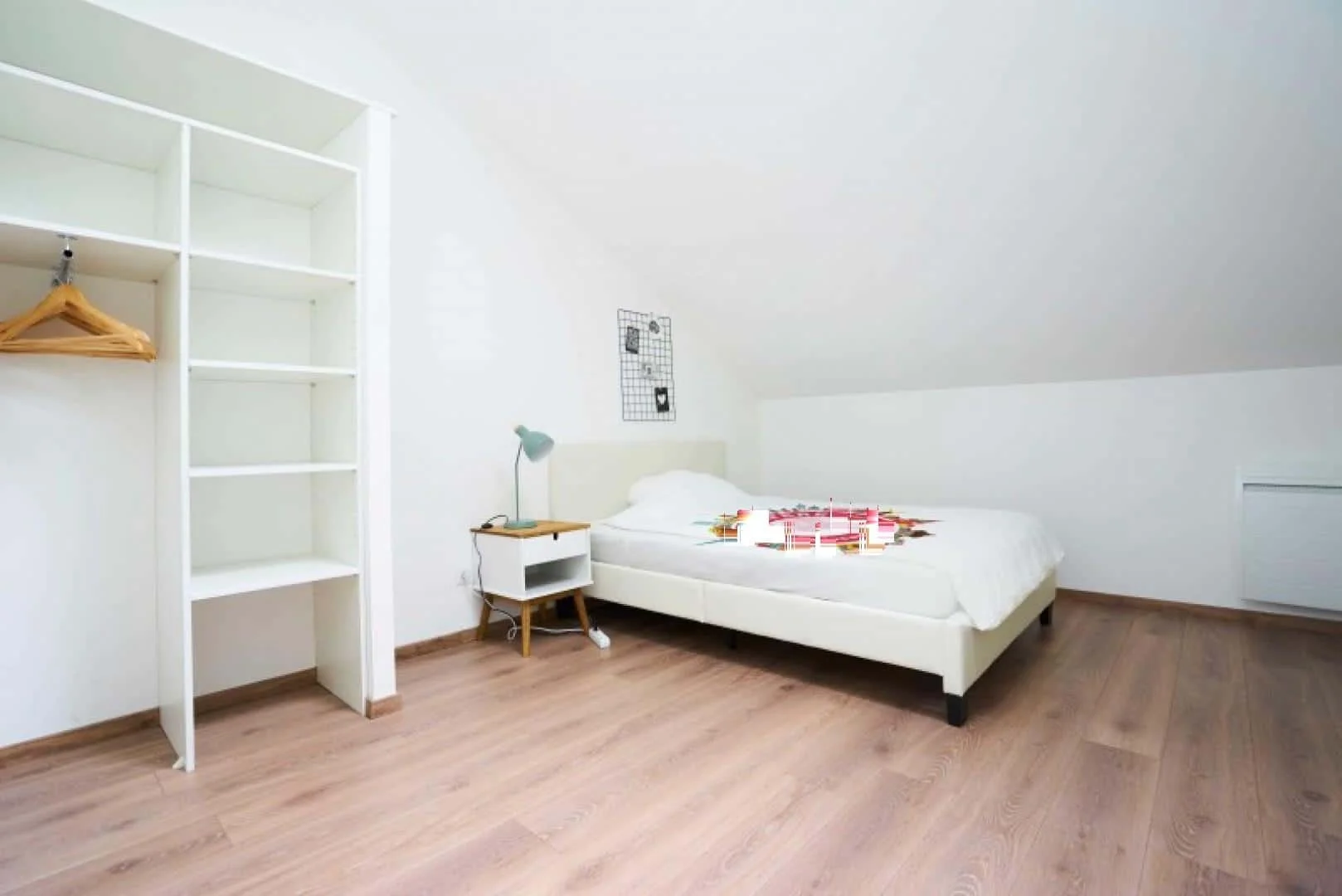 Habitación en apartamento estudiantil en alquiler en , completamente amueblado