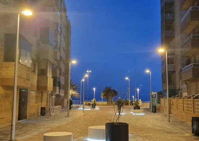 Modern and bright flat in Almeria