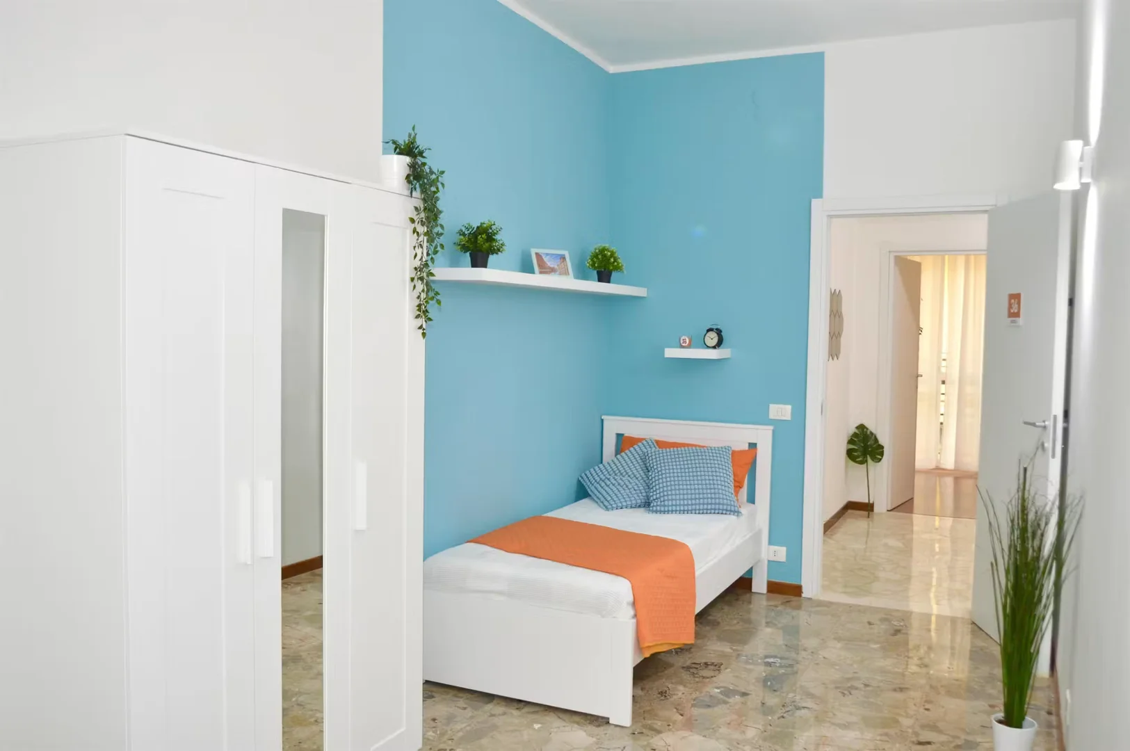 Studentenfreundliches Zimmer in mit modernen Annehmlichkeiten