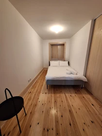 Luminoso e moderno appartamento a Coimbra