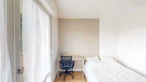 Quarto privado em Avenue Winston Churchill, Mirail-Reynerie-Bellefontaine, imagem 1 de 10