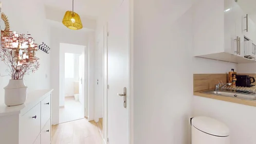 Prywatny pokój 55 Rue de Zurich, 76600 Le Havre, France, obraz 17 18