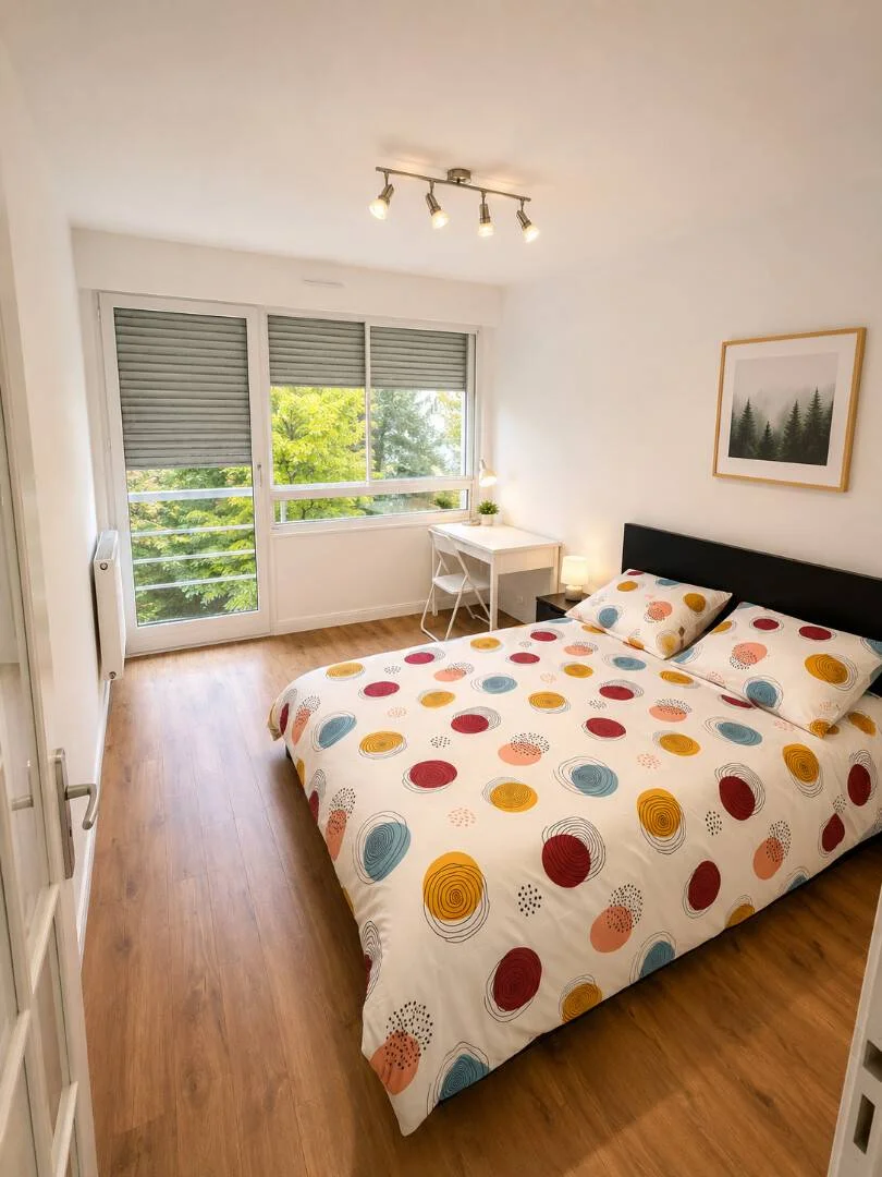 Funktionelles Studentenzimmer perfekt zum Studieren in 