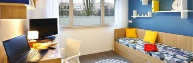 Room for rent with double bed rennes