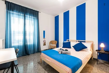 Habitación privada en Via Saverio Costantino, imagen 1 de 10