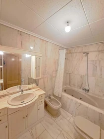Cheap private room in Albacete
