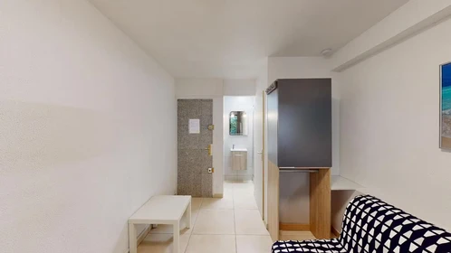 Moderne und helle Wohnung in Grenoble