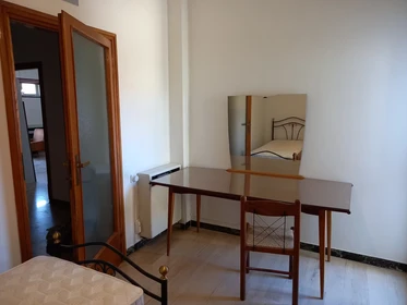 Room for rent in a shared flat in Bologna