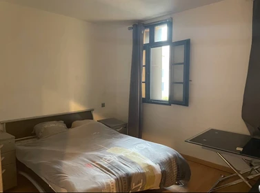 Room for rent in a shared flat in perpignan