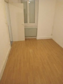 Chambre à louer dans un appartement en colocation à Mulhouse