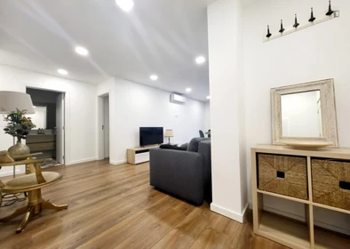 Luminoso e moderno appartamento a Setúbal