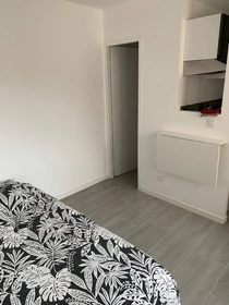 Zimmer mit Doppelbett zu vermieten Aix-en-provence
