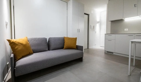 Stylowe mieszkanie typu studio w Udine