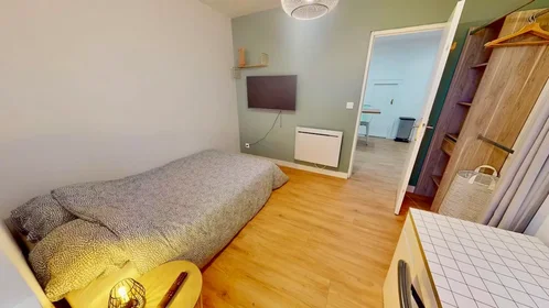 Habitación privada en Rue Pasteur, , imagen 3 de 10