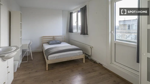 Quarto para alugar num apartamento partilhado em Roterdão