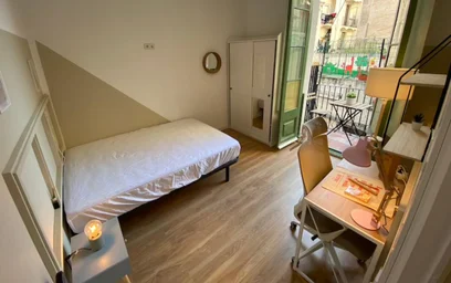 Prywatny pokój Carrer de Sant Pau, obraz 23 28