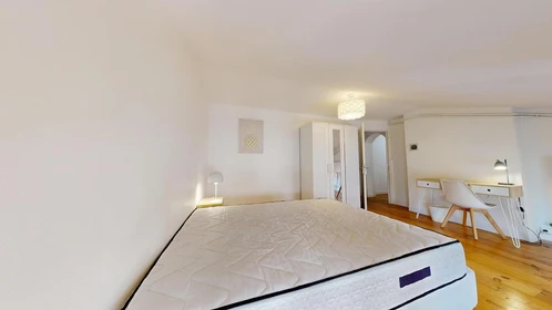 Appartamento con 2 camere da letto a Saint-étienne