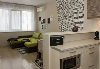Apartamento moderno y luminoso en Varna