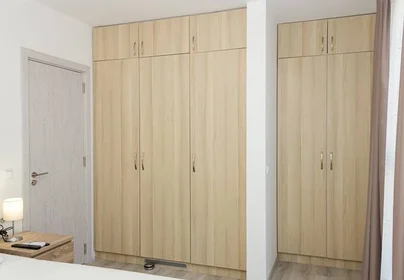 Dairenin tamamı konumu ulitsa "Topra Hisar" 20, 21 23 görüntüsü