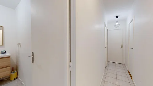 Özel oda konumu 300 Allée Jules Vallès, 22 31 görüntüsü