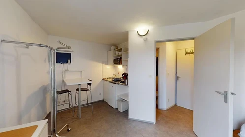 Two bedroom accommodation in Tours